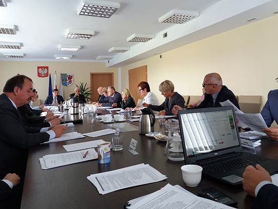 Czy Sebastian Mamzer oraz Marek widerski strac mandaty radnych Powiatu Kamieskiego
