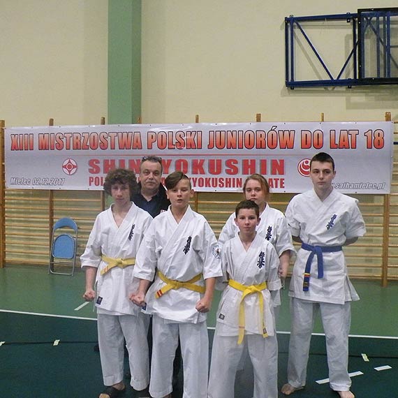 Karatecy powiatu kamieskiego na mistrzostwach Polski Juniorw do lat 18 Polskiej Federacji Kyokushin Karate