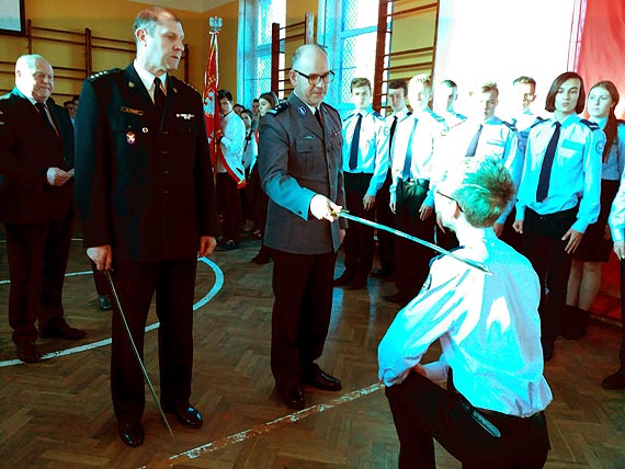To oni zasilą szeregi Policji, Straży Pożarnej i innych służb mundurowych