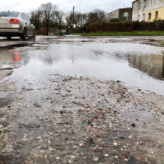Mieszkaniec: Na spacer po Gostyniu przydadz si kalosze
