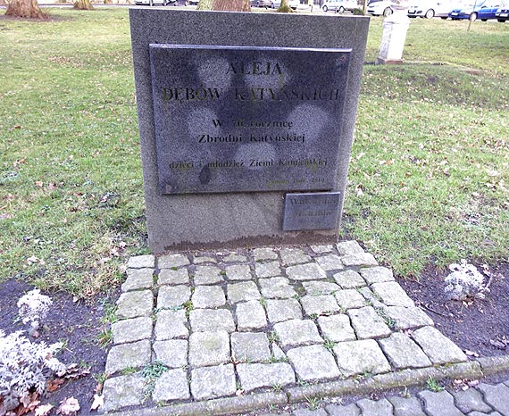 Dewastacja Alei Dbw Katyskich