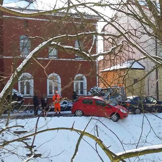 O krok od tragedii na ulicy Pocztowej w Kamieniu Pomorskim