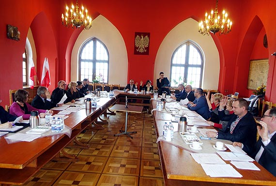 Rada Miejska Kamienia Pomorskiego odrzuca uchwa wniosek Prokuratury Regionalnej w Szczecinie