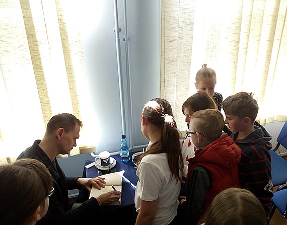 Spotkanie autorskie z Arkadiuszem Niemirskim