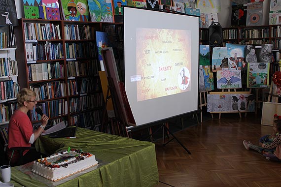 Laureaci konkursu plastycznego "Wejd w wiat fantastyki"