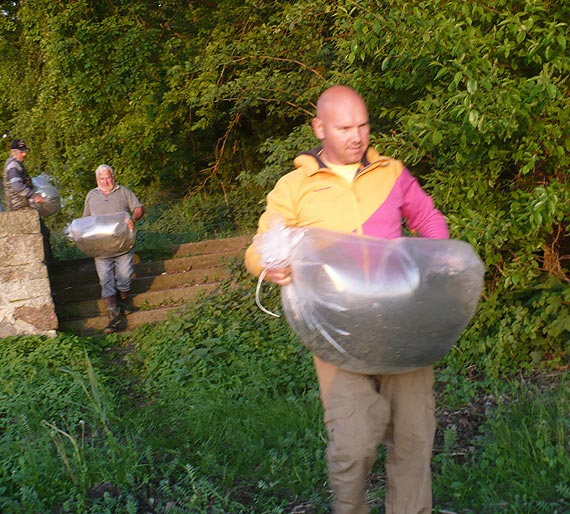 Spinningowe zawody wędkarskie na jeziorze Ostrowo