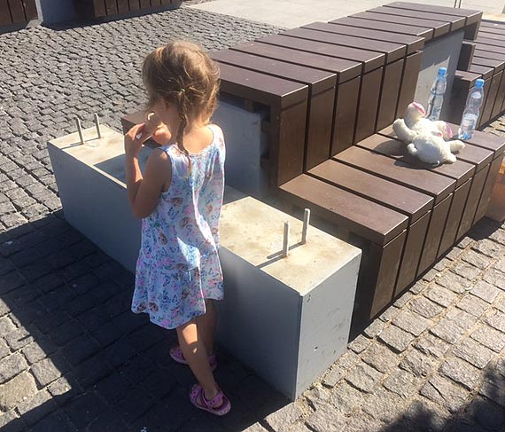 Uwaajmy korzystajc z atrakcji midzyzdrojskiej promenady