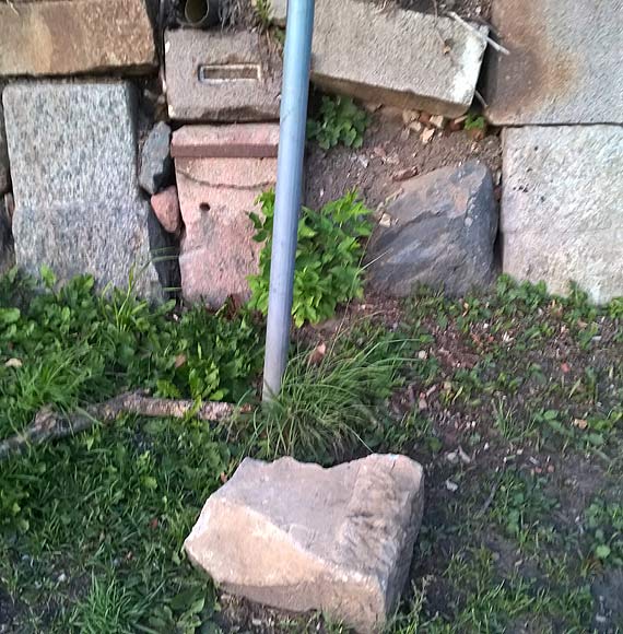 Mieszkaniec Kamienia Pomorskiego tym razem porusza kwestię poniemieckich nagrobków