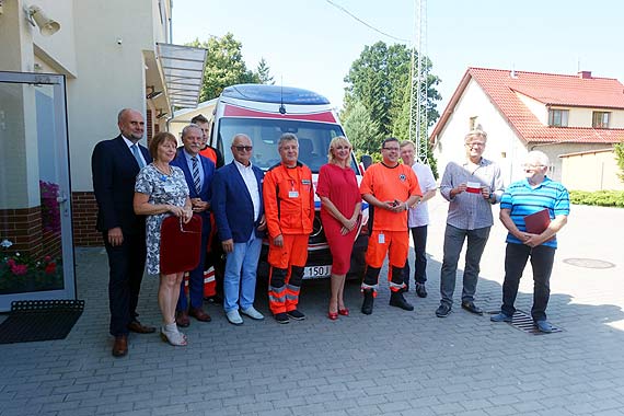 Kamieńskie pogotowie ratunkowe otrzymało nową specjalistyczną karetkę