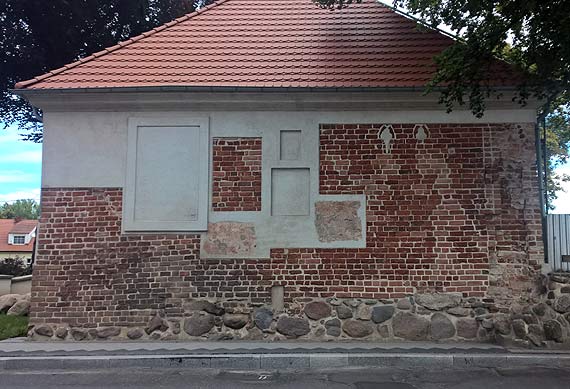 Tajemnicza �ciana w Kamieniu Pomorskim