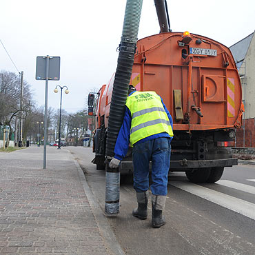 Dziwnw: Wielkie sprztanie ulic i chodnikw