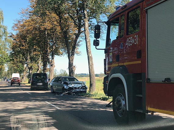 Czołowe zderzenie na DW103