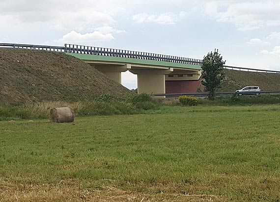 Firma remontująca wiadukt w Dargobądzu o czymś zapomniała