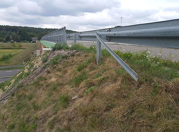 Firma remontująca wiadukt w Dargobądzu o czymś zapomniała