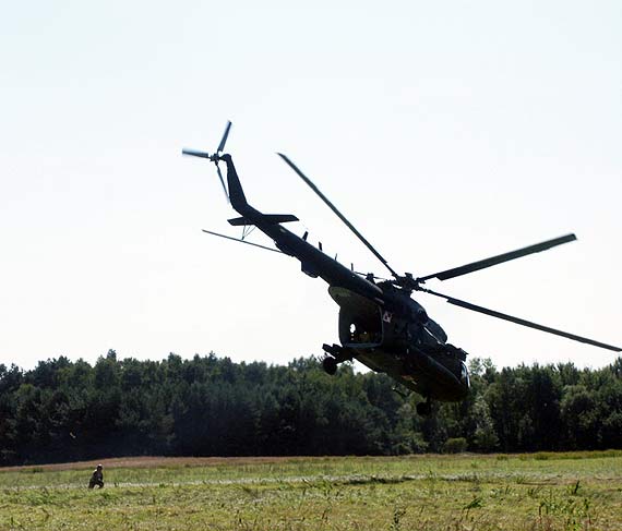 Żołnierze wojsk specjalnych ćwiczą w powiecie kamieńskim