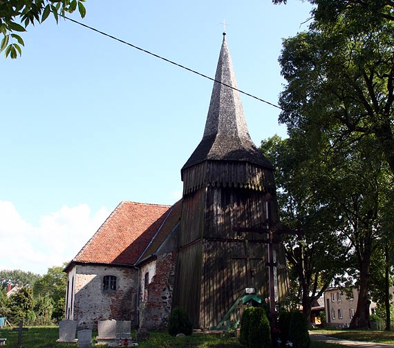 Zabytkowy kościół w Koniewie doczekał się zabiegów konserwatorskich