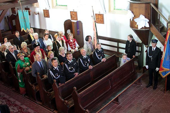 Bogu na chwa bliniemu na Ratunek - pod tym straackim zawoaniem obchodzono 70-lecie dziaalnoci Ochotniczej Stray Poarnej w adzinie