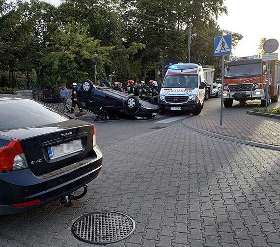 Renówka dachowała w Dziwnowie