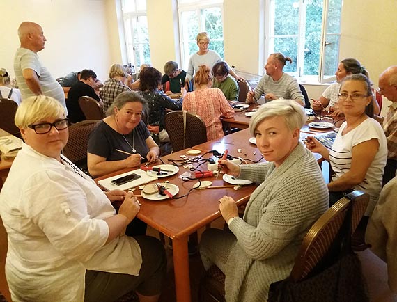 „Malowanie ogniem, czyli jak nada� desce drugie �ycie”