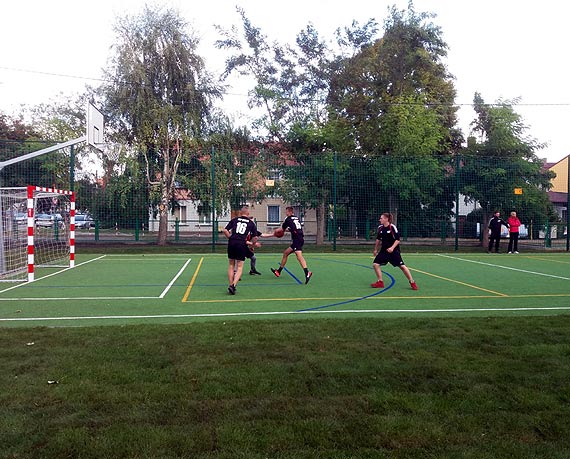 Po 55 latach istnienia Zespół Szkół Ponadgimnazjalnych w Wolinie ma własne boisko sportowe