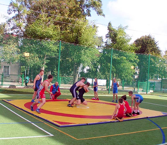 Po 55 latach istnienia Zespół Szkół Ponadgimnazjalnych w Wolinie ma własne boisko sportowe