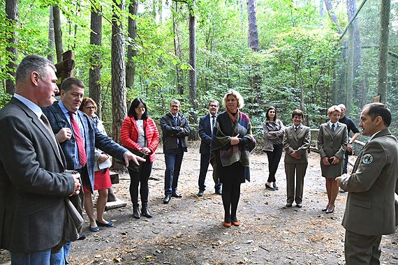 Podpisanie porozumienia pomi�dzy Woli�skim Parkiem Narodowym, a Parkiem Narodowym Puszty W�gierskiej. Zobacz teledysk!