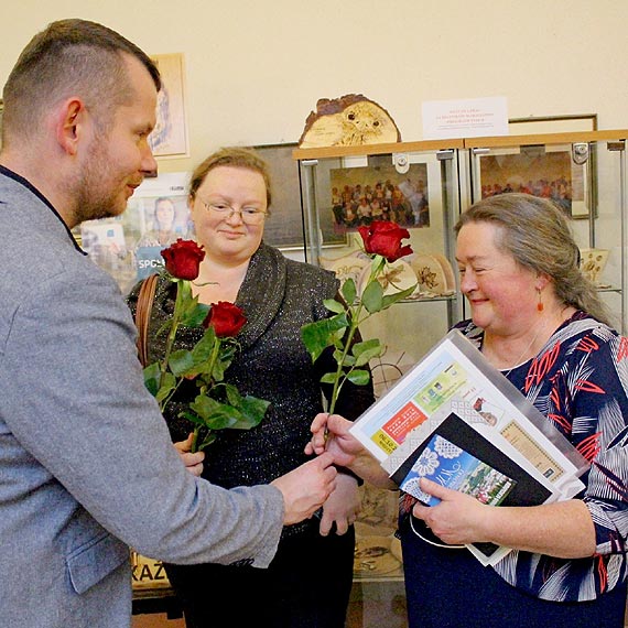 Wystawa w MDK-u. Od sieci rybackiej do koronki