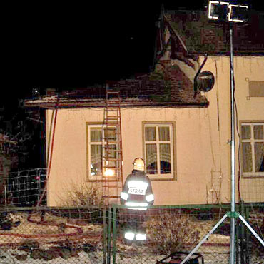 Dziwnw: Od kominka zapaliy si belki stropowe