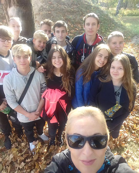 Pamiętając, że Polska jest piękna i wolna