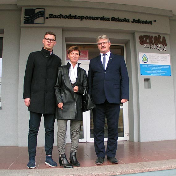 Grzegorz Jwiak „rozjecha” swojego kontrkandydata na fotel burmistrza Dziwnowa