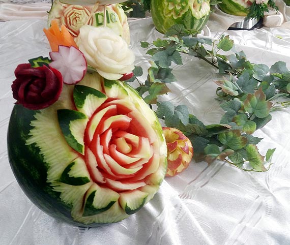 U Staszica konkurs carvingowy