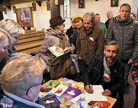 Roman Kempi�ski znany jako Romcio Tomcio odwiedzi� rodzinne strony