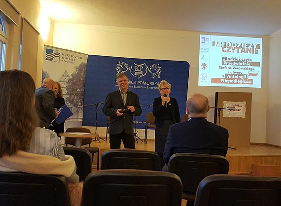 Akcja „M�odzie�y Czytanie”