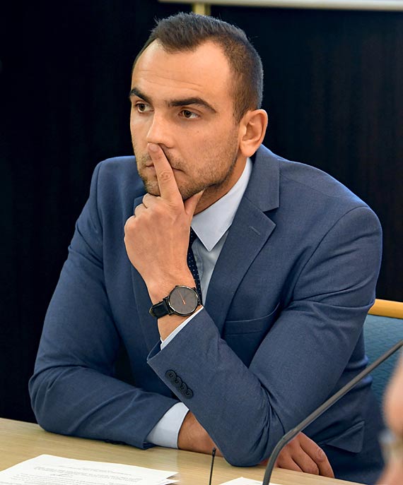 Podczas II sesji Rady Miejskiej w Międzyzdrojach radni głosowali przy użyciu tabletów