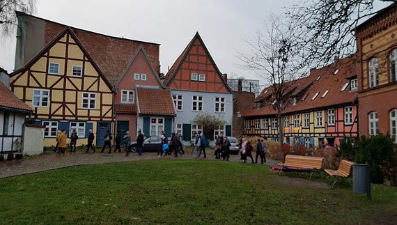 Jarmark świąteczny w Stralsundzie