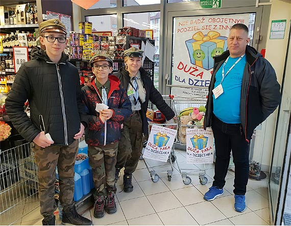 Du�a paka dla dzieciaka i starszaka