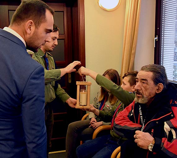 Ogie� z Betlejem w Mi�dzyzdrojach