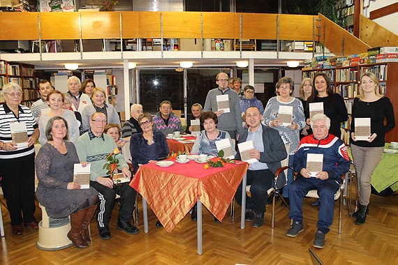 „Wspominamy razem”soectwa w midzyzdrojskiej bibliotece