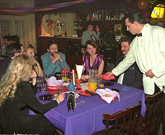 To� by� bal! Gor�ce „Piekie�ko” w Mi�dzyzdrojach