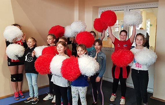 Dziewcz�ta LKS Przec�aw wygra�y V Memoria� Tadeusza Wolanina