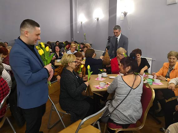 Dzień Kobiet w GOKiS Golczewo