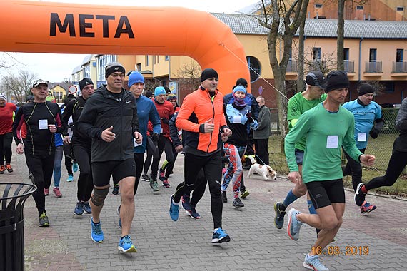 V edycja DZIWNOWSKIEJ LIGI BIEGOWEJ rozpocz�ta