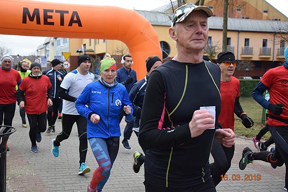 V edycja DZIWNOWSKIEJ LIGI BIEGOWEJ rozpocz�ta