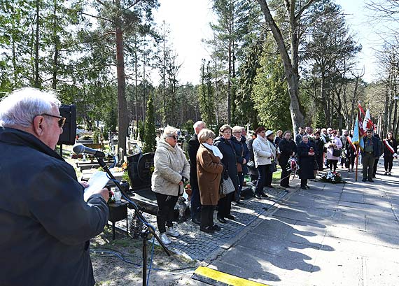 Apel pamici 79. rocznicy Zbrodni Katyskiej i 9. rocznicy katastrofy lotniczej pod Smoleskiem