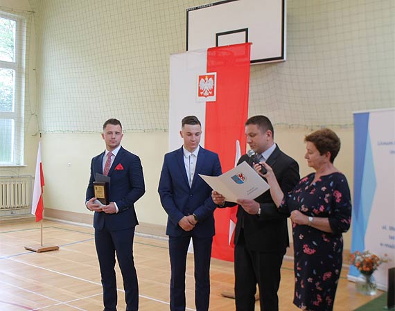 Pożegnanie absolwentów Liceum, Technikum im. prof. Adama Wodziczki w Zespole Szkół Ponadgimnazjalnych w Wolinie