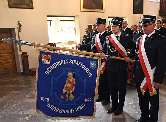 Stra�acy ochotnicy i mieszka�cy gminy Mi�dzyzdroje �wi�towali obchody Dnia Stra�aka