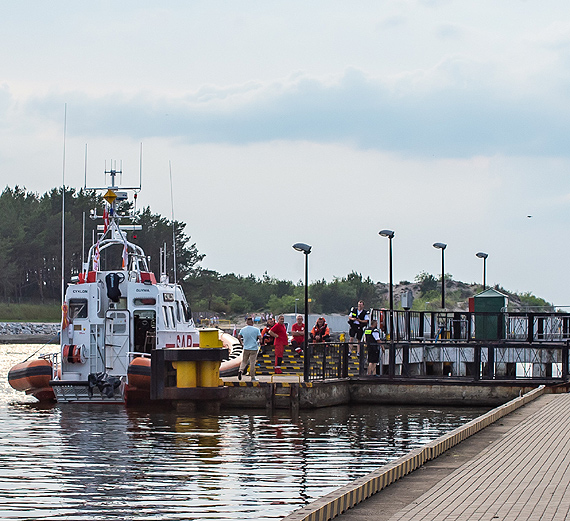 Z morza wy�owiono zw�oki w stanie rozk�adu