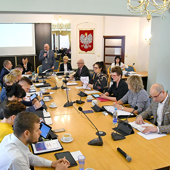 Sesja absolutoryjna w Międzyzdrojach