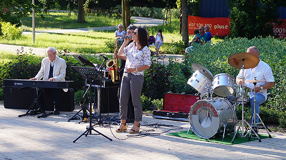 Music Flowers Orchestra