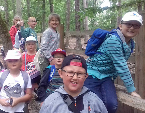 Mi�o up�ywa wakacyjny czas - p�kolonie w Szkole Podstawowej nr 1 w Mi�dzyzdrojach